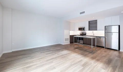 $4,150 | 50 Rogers Street, Unit 306, Cambridge, MA 02142