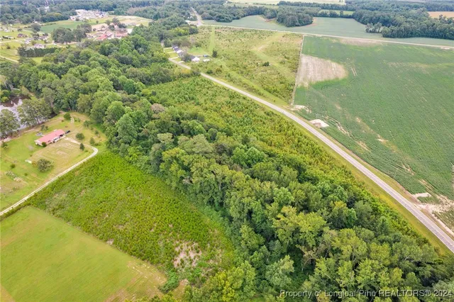a view of a lake from a yard