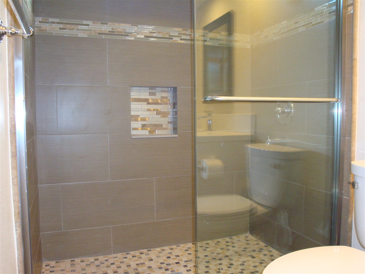 7307 Dancy Road San Diego, CA 92126 - Photo 10 of 19 Gallery Image 10