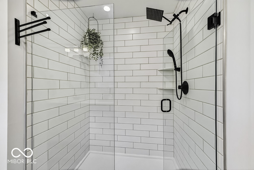 1053 West 18th Street Indianapolis, IN 46202 - Photo 34 of 49