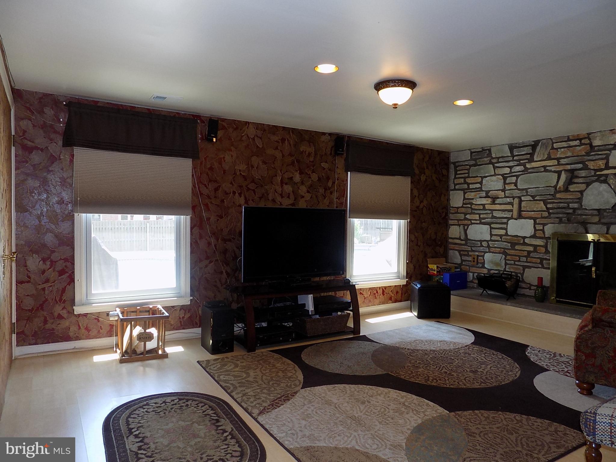 286 County Line Road Huntingdon Valley, PA 19006 - Photo 14 of 34 Gallery Image 14