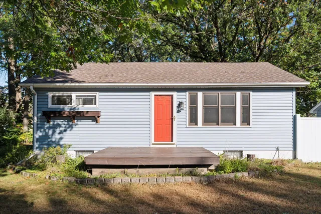 $319,000 | 1250 132nd Lane Northeast, Blaine, MN 55434