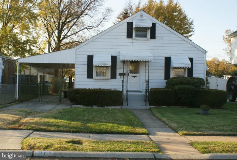 11 Graywood Road Baltimore, MD 21222 - Photo 1 of 12 Exterior (Front)