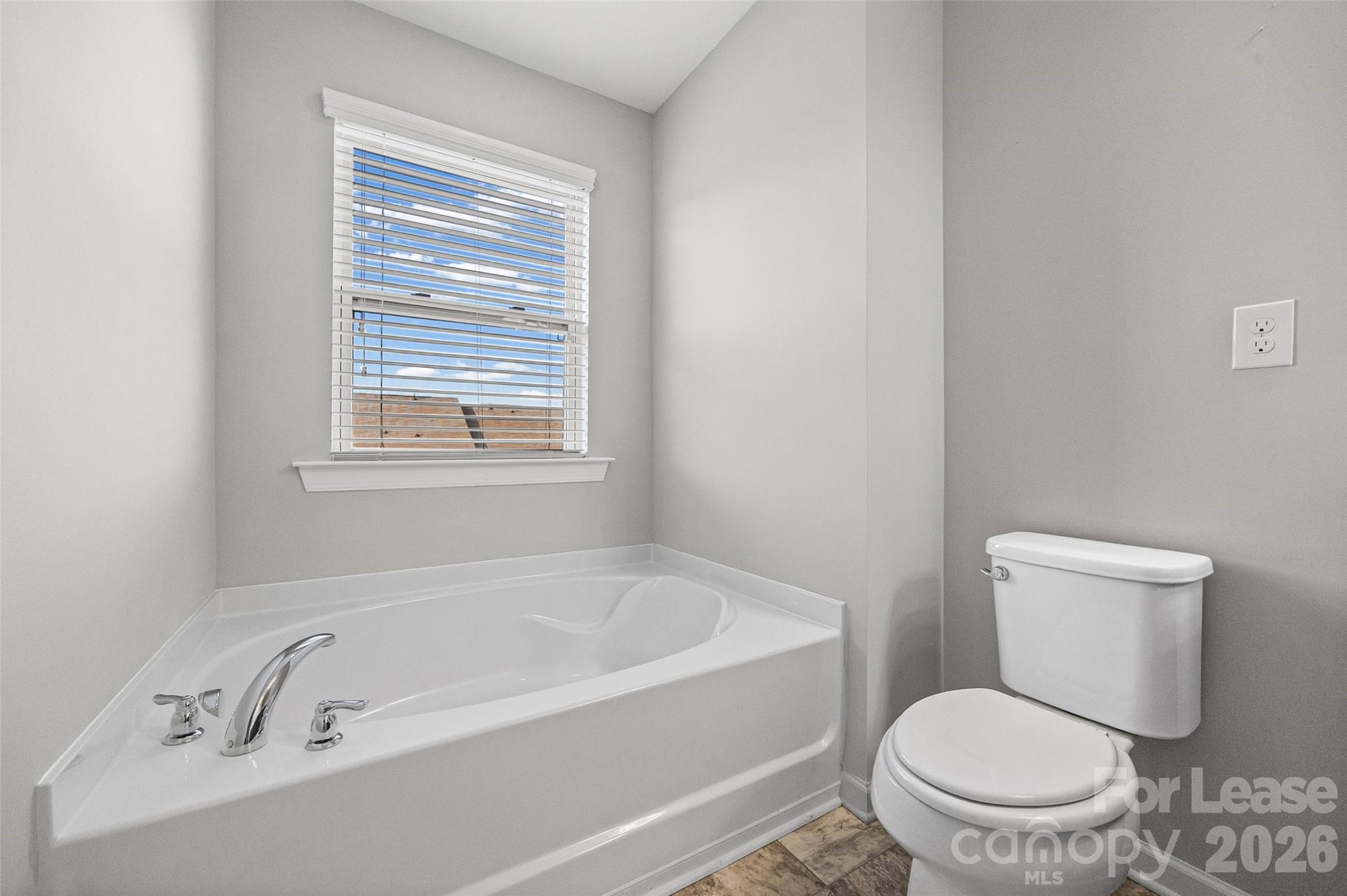 827 Ayrshire Avenue Fort Mill, SC 29708 - Photo 16 of 27