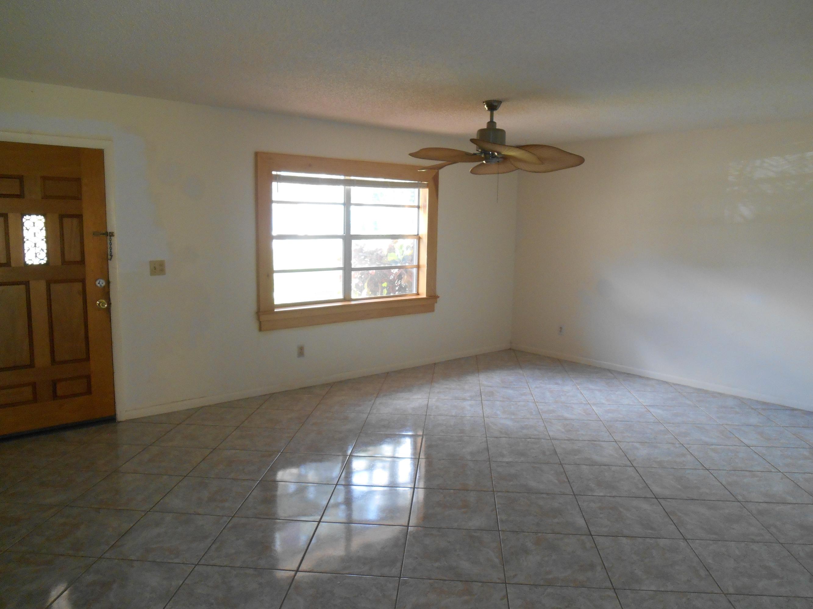 7608 Kenwood Road Fort Pierce, FL 34951 - Photo 6 of 11 9-29-2014 037