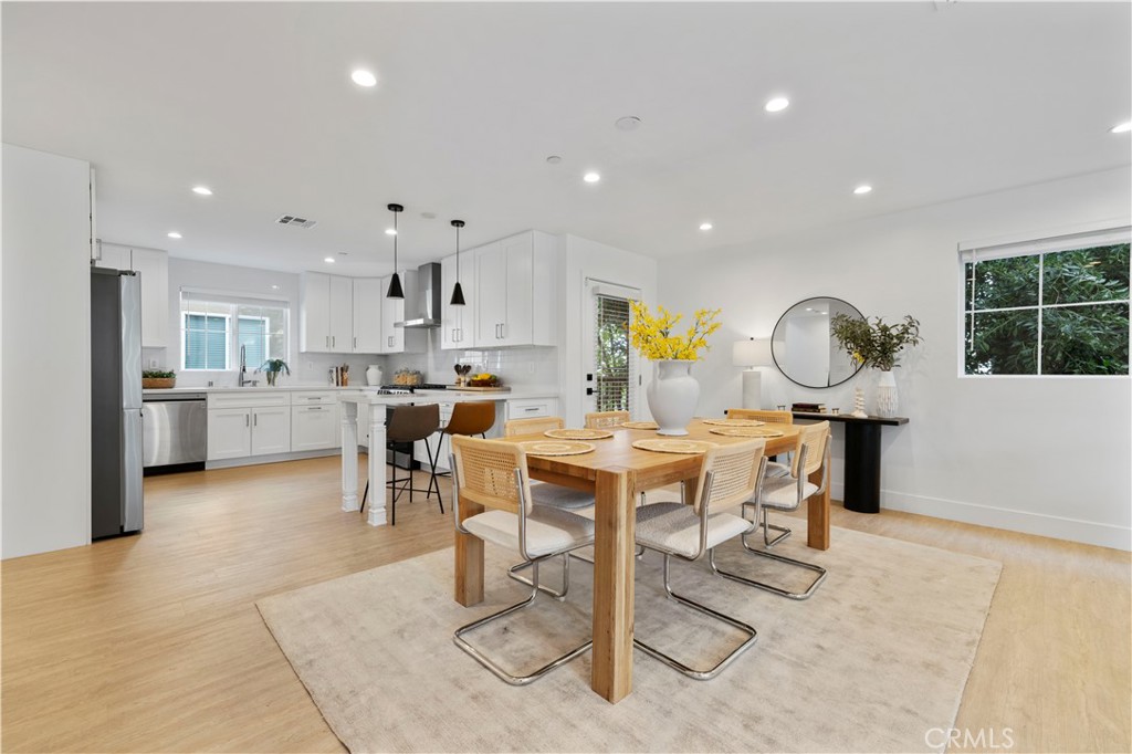 5248 Segals Way Sherman Oaks, CA 91411 - Photo 12 of 37 a view of a dining room and livingroom view