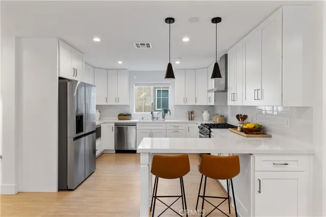 $1,399,000 | 5248 Segals Way, Sherman Oaks, CA 91411