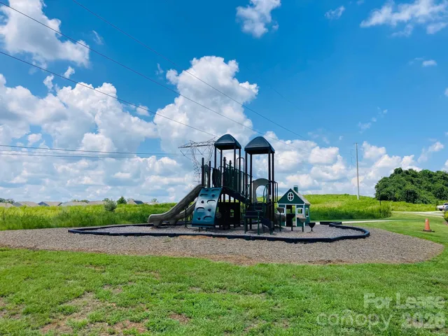 $2,495 | 3242 Treyson Drive, Denver, NC 28037