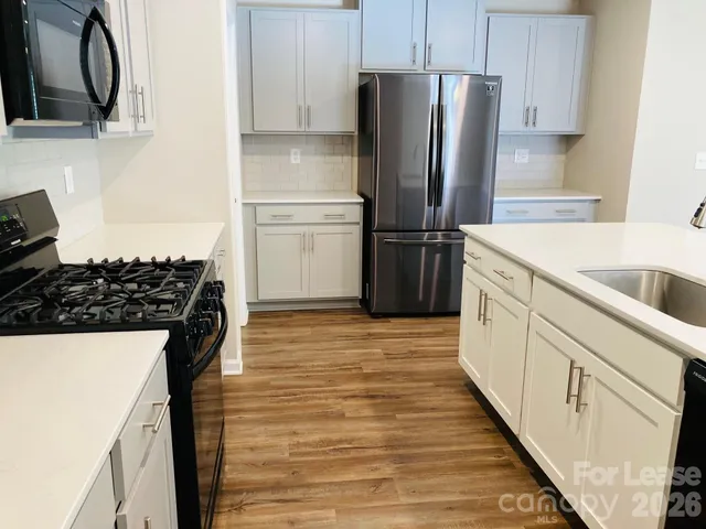 $2,495 | 3242 Treyson Drive, Denver, NC 28037