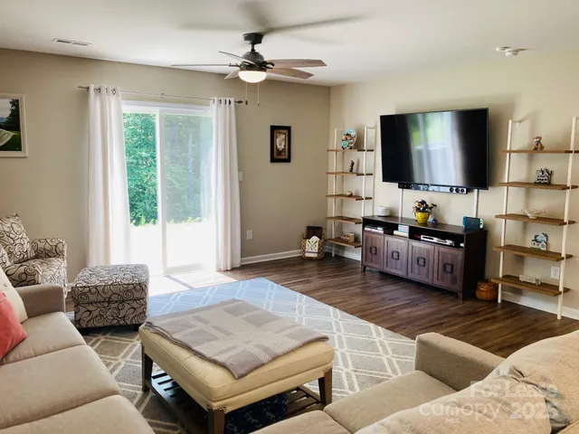 $2,600 | 3242 Treyson Drive, Denver, NC 28037