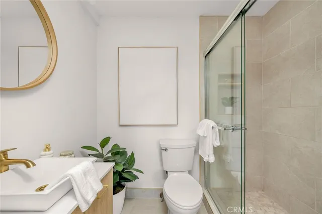 $649,900 | 2844 East 3rd Street, Unit 210, Long Beach, CA 90814