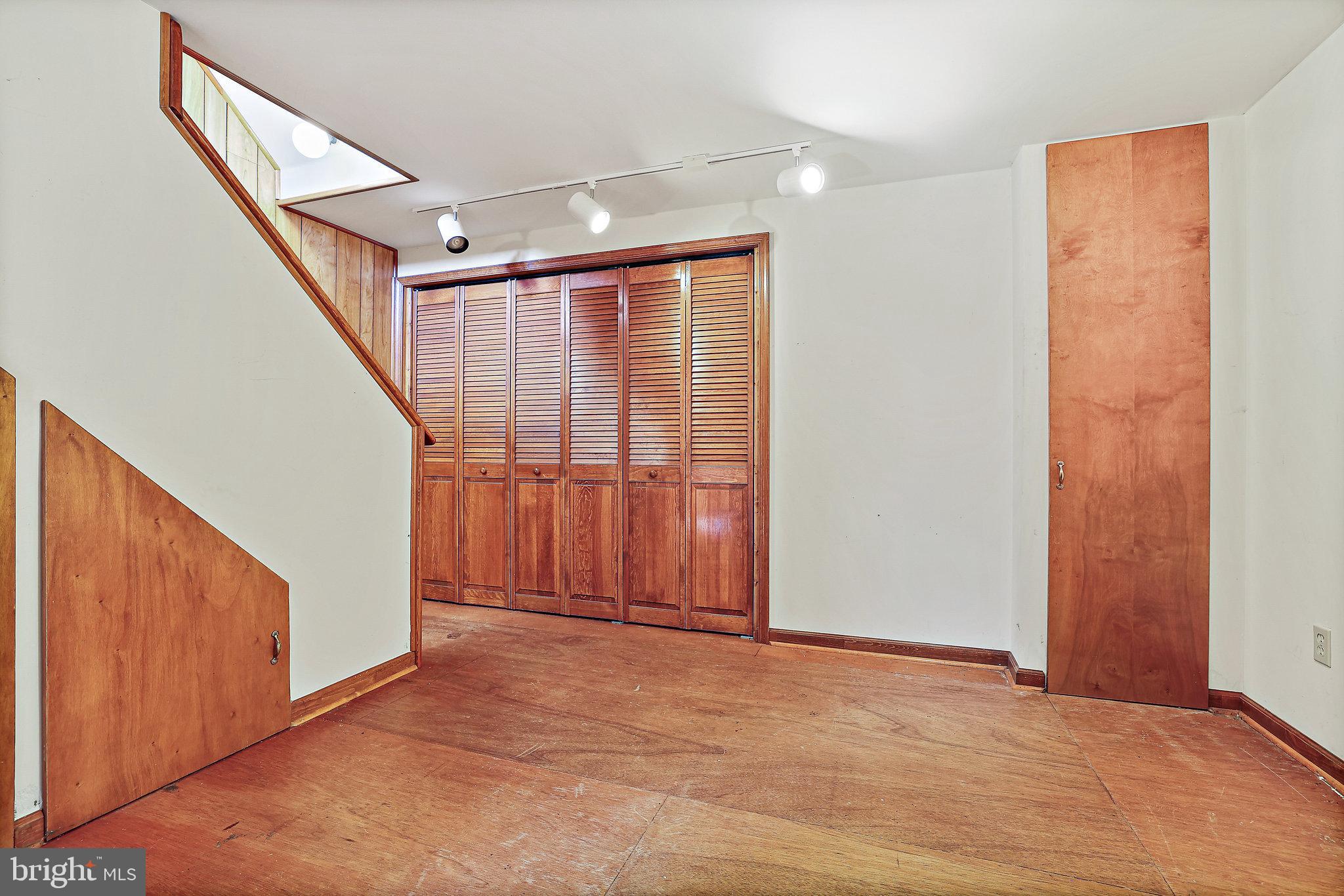 2235 Halter Lane Reston, VA 20191 - Photo 19 of 31 Lower level storage