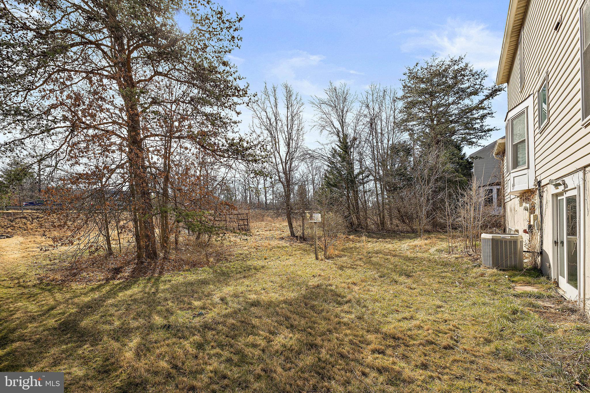 2235 Halter Lane Reston, VA 20191 - Photo 27 of 31 Backyard