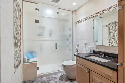 $3,500 | 641 Silver Rock Lane, Buffalo Grove, IL 60089