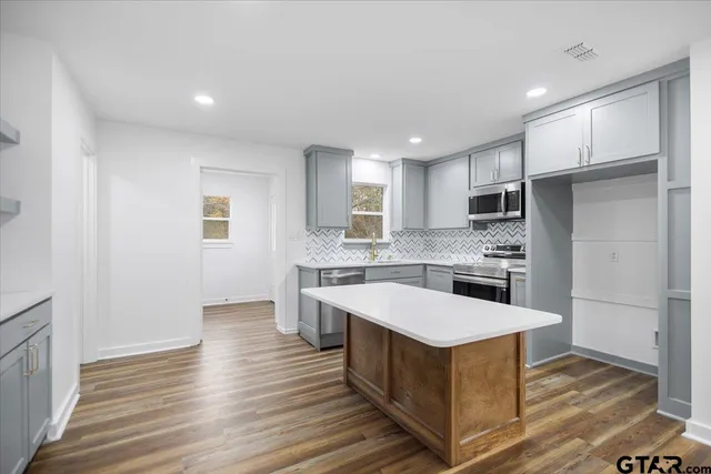 $239,900 | 12891 County Road 1114, Tyler, TX 75709