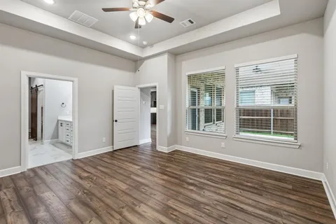 $514,900 | 4717 Beaver Creek Drive, Arlington, TX 76005
