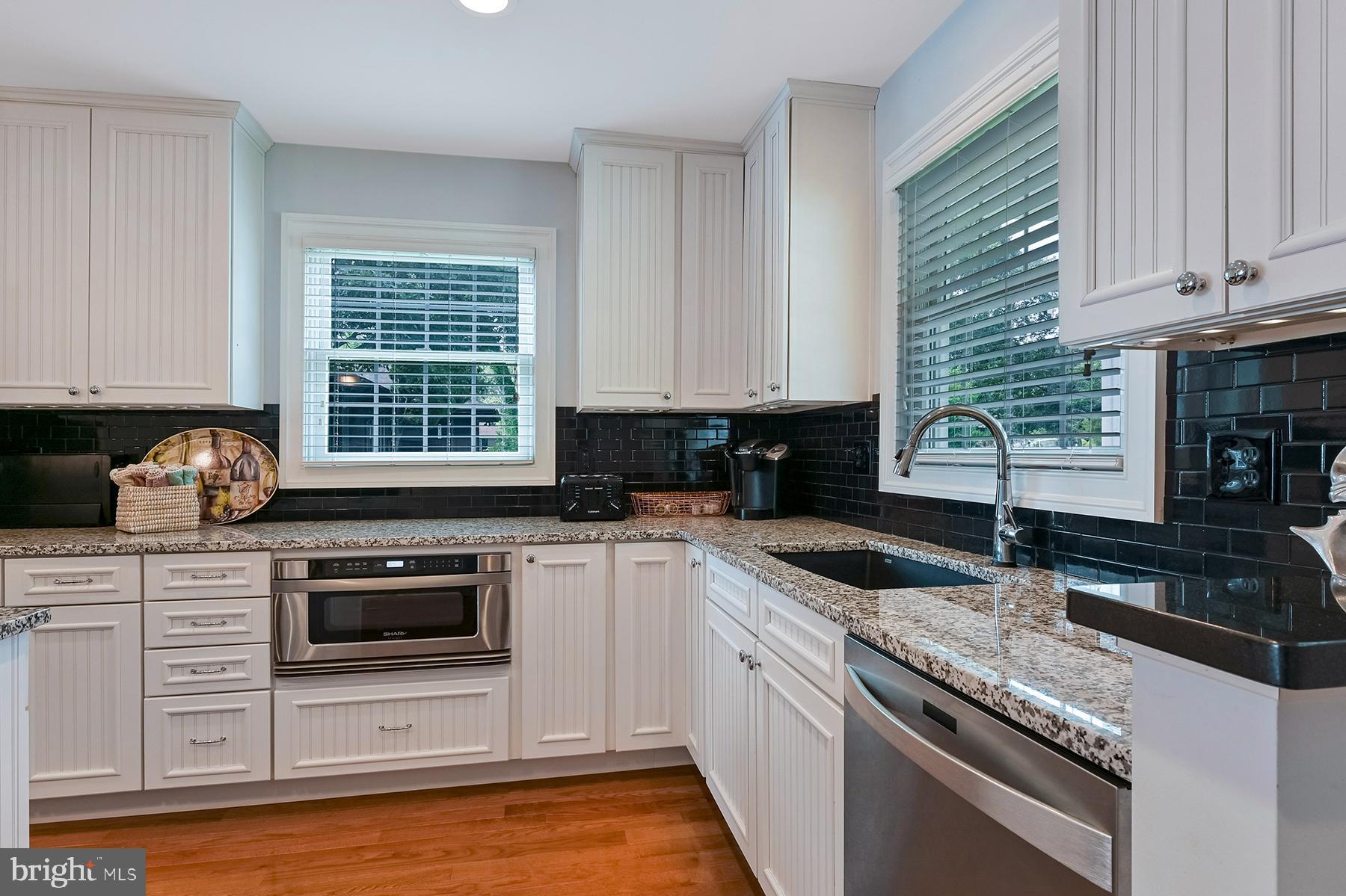 377 Edgewater Road Pasadena, MD 21122 - Photo 8 of 78 Gallery Image 8