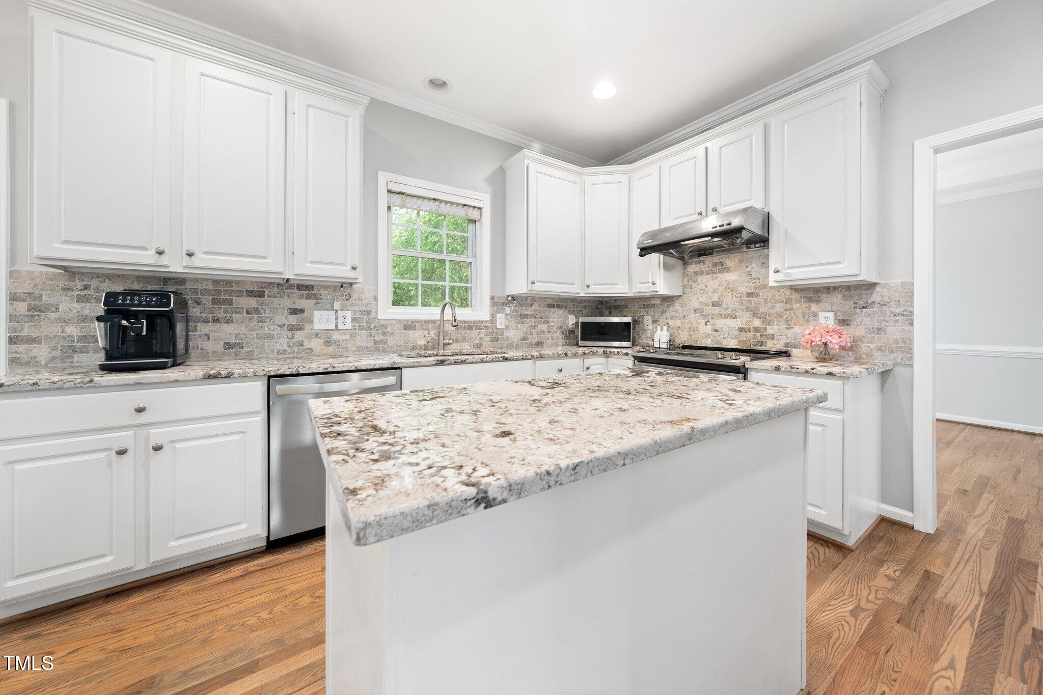 112 Sterling Ridge Way Cary, NC 27519 - Photo 16 of 53 15-web-or-mls-112 Sterling Ridge-60
