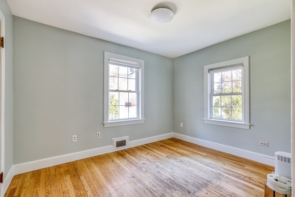 50 Topping Road Andover, MA 01810 - Photo 17 of 38 Gallery Image 17