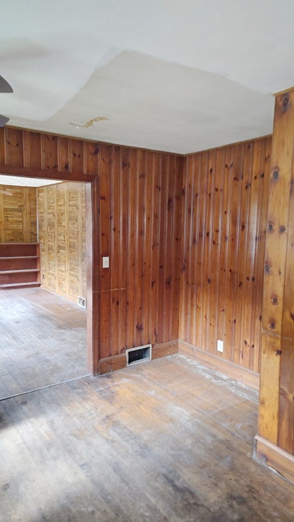 2647 Teas Road Sugar Grove, VA 24375 - Photo 36 of 49 Gallery Image 36