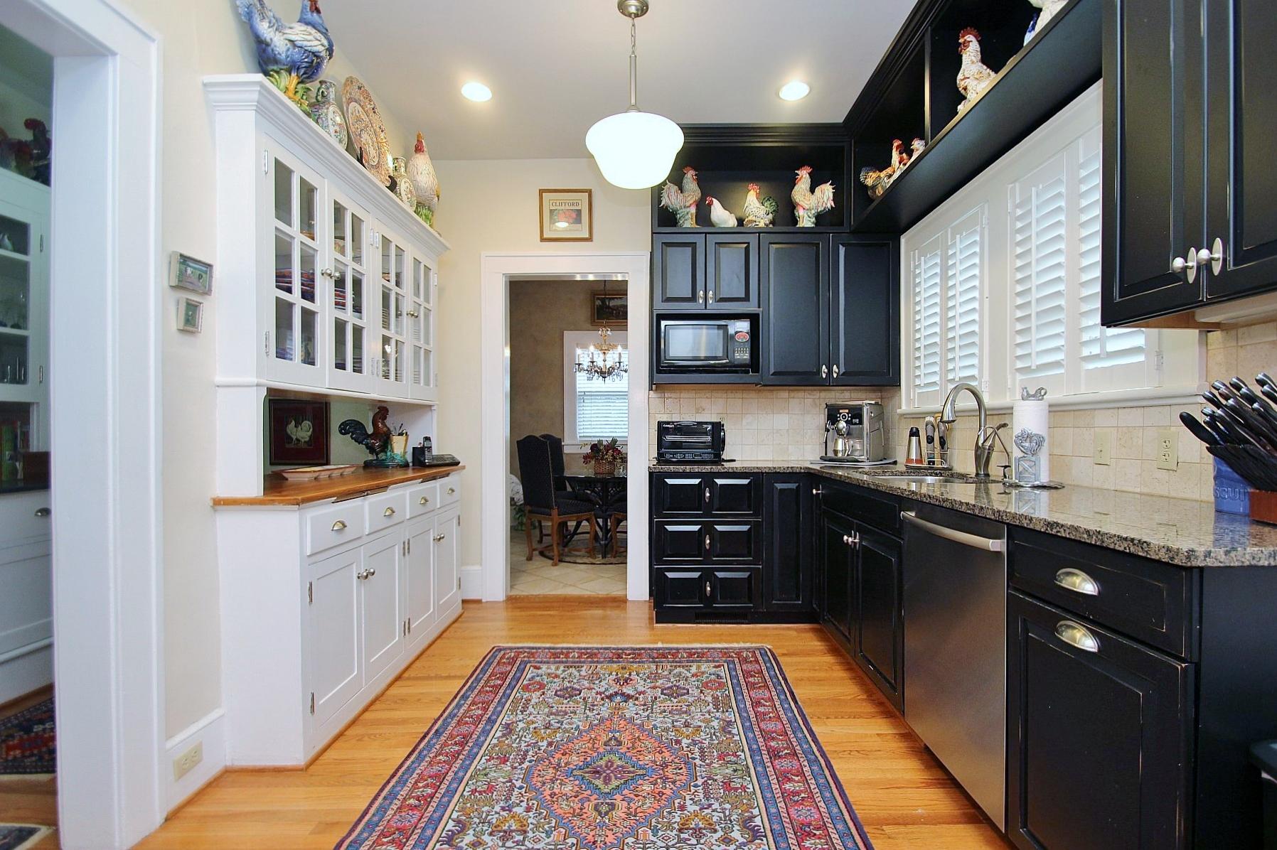 2255 Grandin Road Southwest Roanoke, VA 24015 - Photo 15 of 84 img_2022