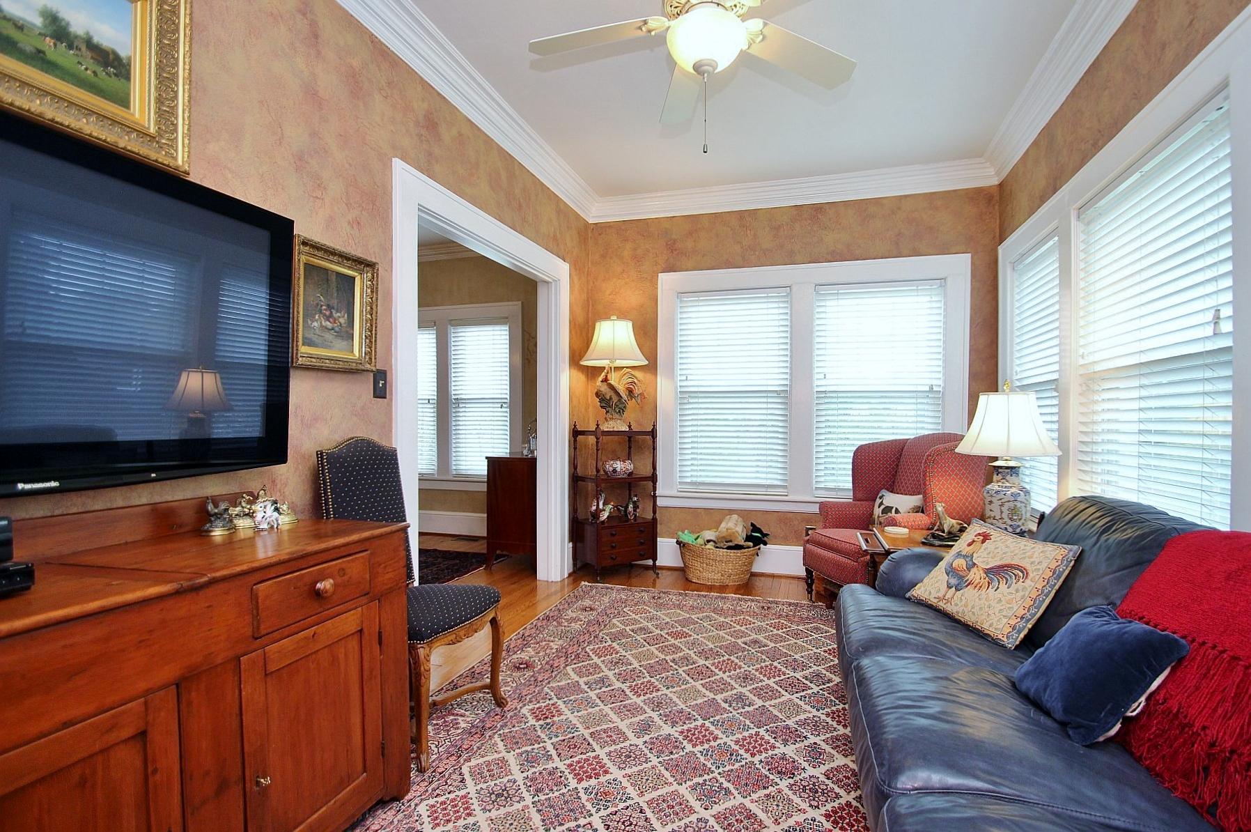 2255 Grandin Road Southwest Roanoke, VA 24015 - Photo 28 of 84 img_2045