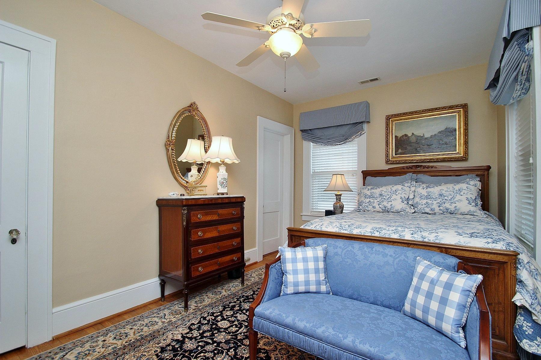 2255 Grandin Road Southwest Roanoke, VA 24015 - Photo 51 of 84 img_2105