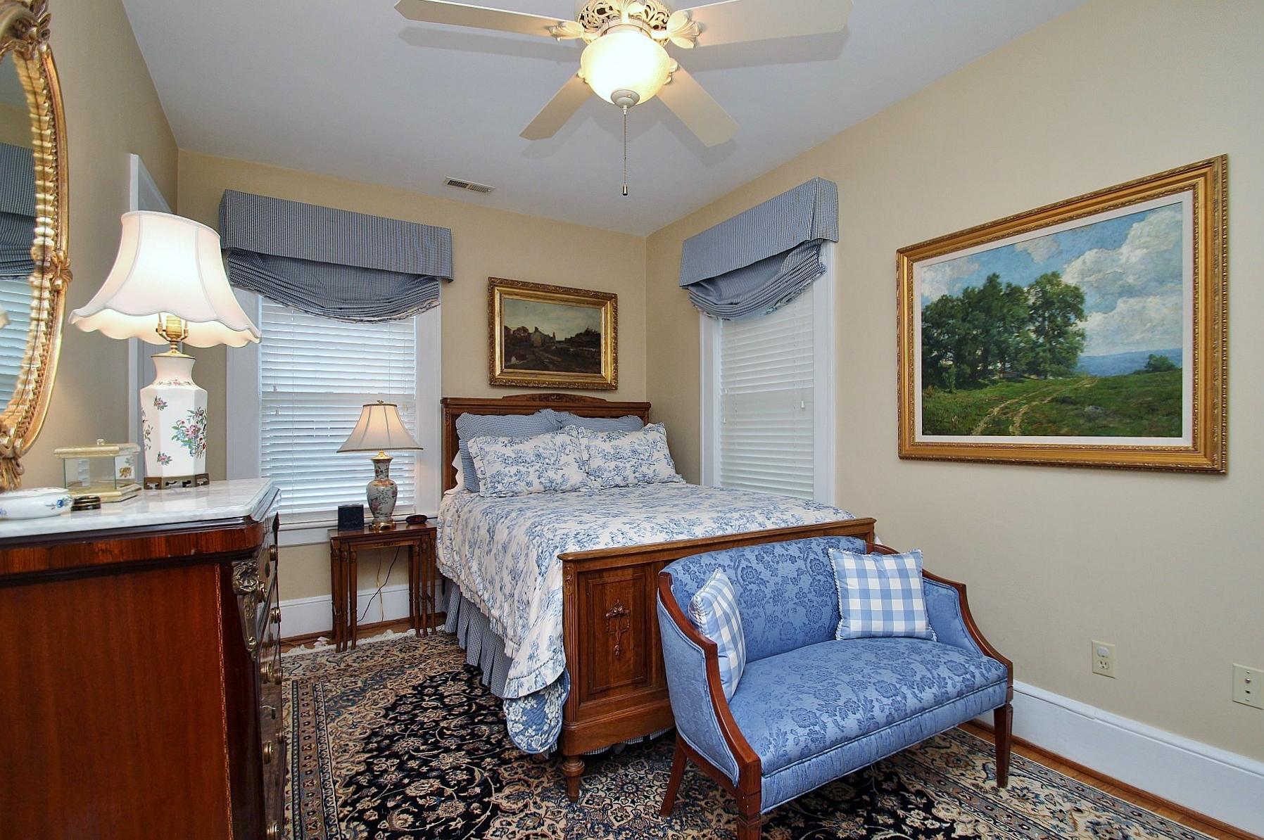 2255 Grandin Road Southwest Roanoke, VA 24015 - Photo 53 of 84 img_2108