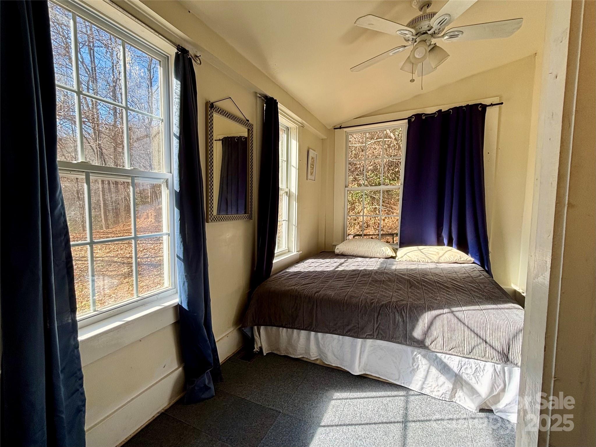 629 Vineyard Road Tryon, NC 28782 - Photo 25 of 28