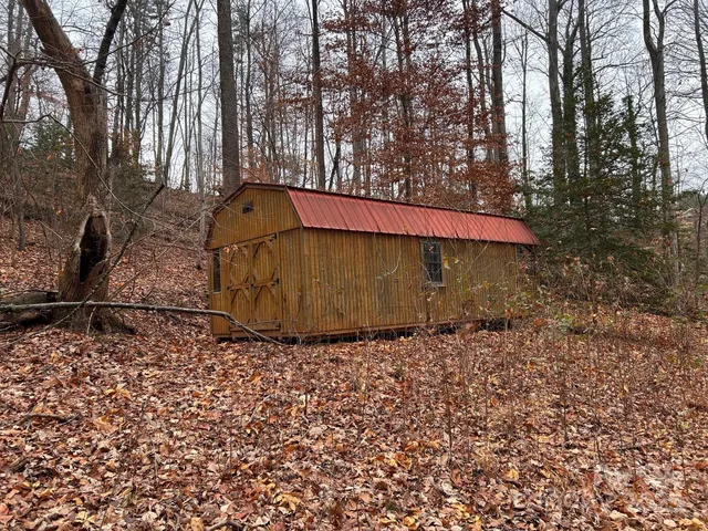 $379,000 | 629 Vineyard Road, Tryon, NC 28782