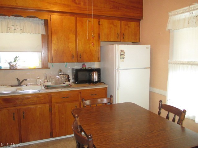 1613 Salt Springs Road Youngstown, OH 44509 - Photo 7 of 27
