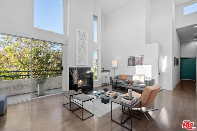 $1,199,000 | 3603 Dunn Drive, Unit 301, Los Angeles, CA 90034