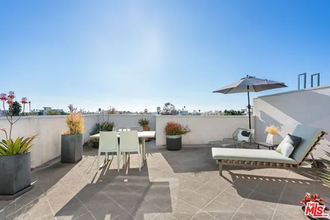 $1,199,000 | 3603 Dunn Drive, Unit 301, Los Angeles, CA 90034