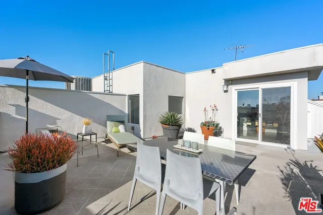 $1,199,000 | 3603 Dunn Drive, Unit 301, Los Angeles, CA 90034