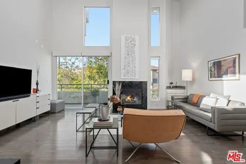 $1,199,000 | 3603 Dunn Drive, Unit 301, Los Angeles, CA 90034