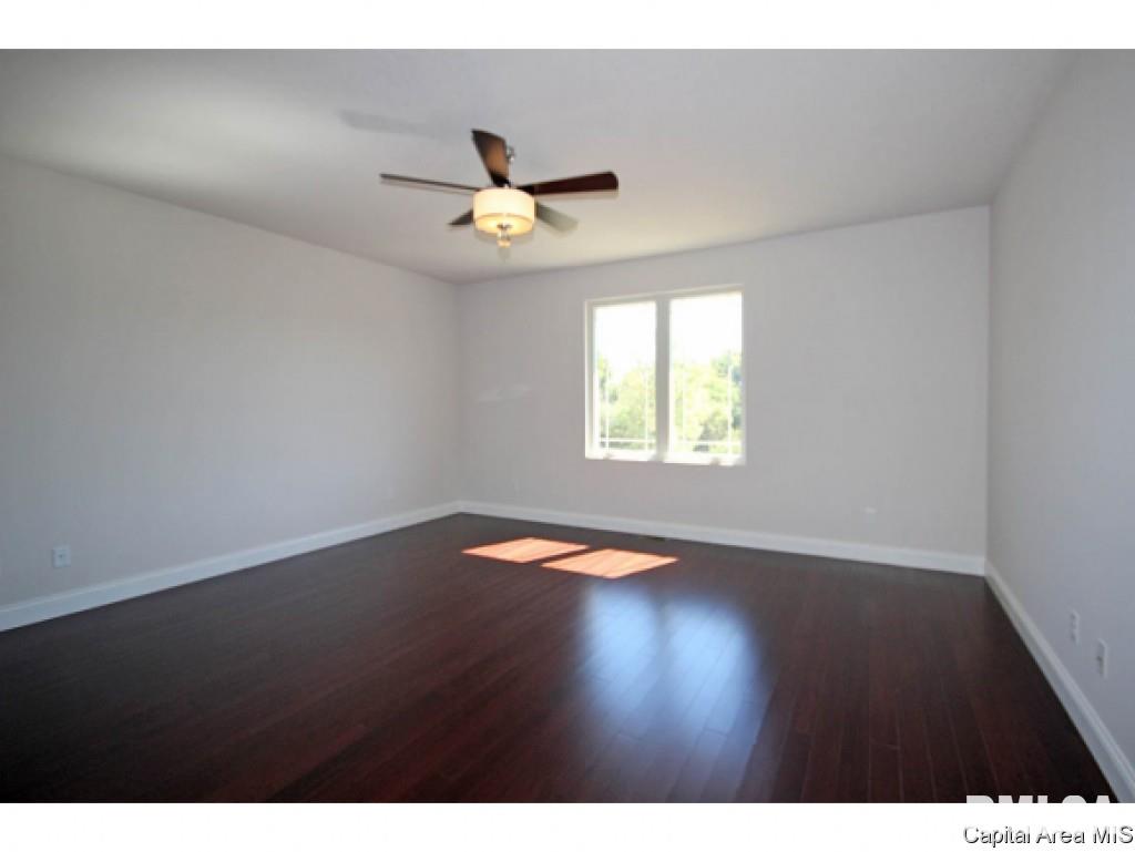 4300 Fiddlers Bend Springfield, IL 62711 - Photo 13 of 35