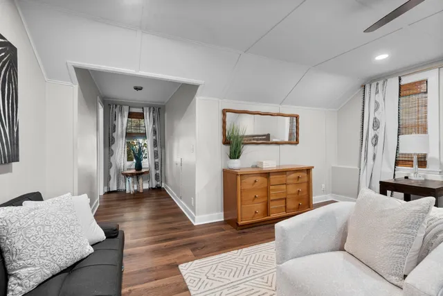 $799,900 | 3390 Fond Du Lac Road, Oshkosh, WI 54902