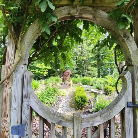 $495,000 | 21 Dublin Drive, Elmira, NY 14905