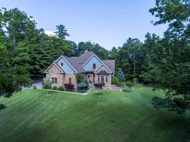 $495,000 | 21 Dublin Drive, Elmira, NY 14905