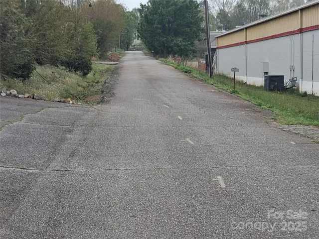 $55,000 | 2320 Magnolia Place, Unit 11, Morganton, NC 28655