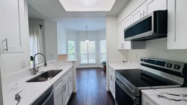 $228,000 | 6000 Shepherd Mountain Cove, Unit 1309, Austin, TX 78730