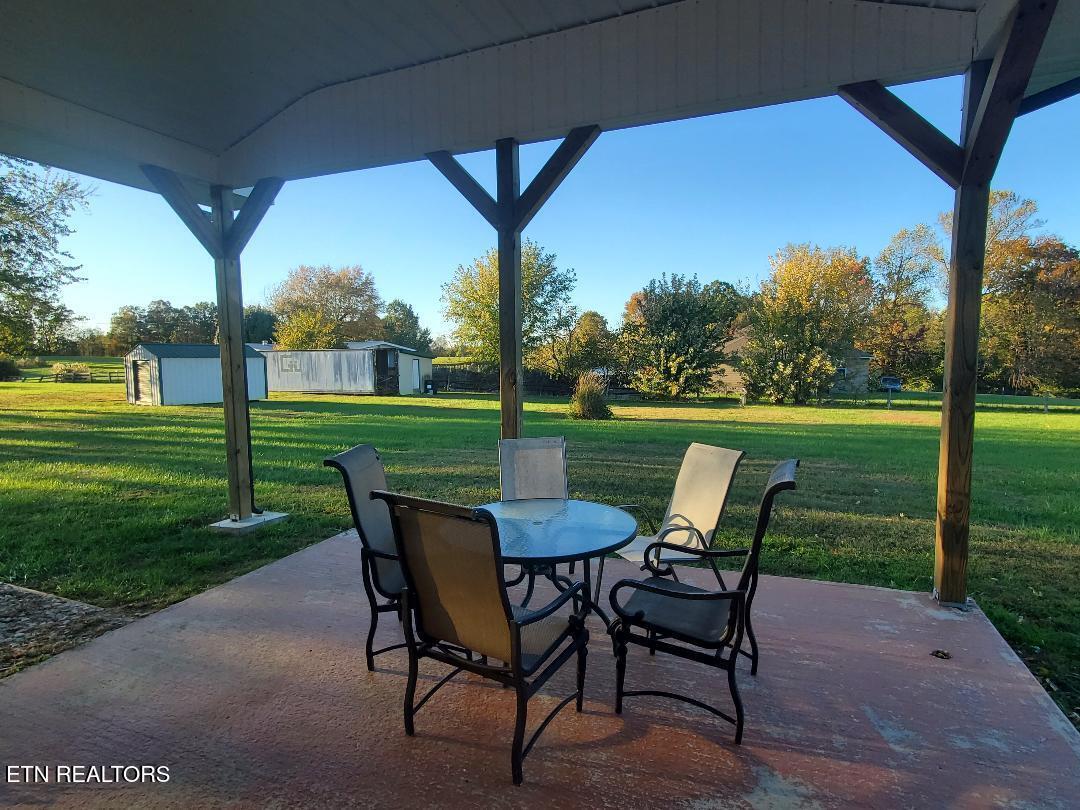 987 Pleasant Grove Road Winfield, TN 37892 - Photo 12 of 29 thumbnail (4)