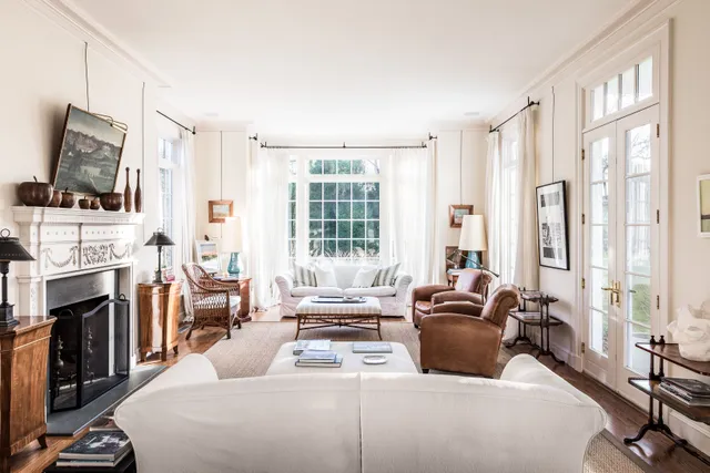 $250,000 | 223 Halsey Neck Lane, Southampton, NY 11968