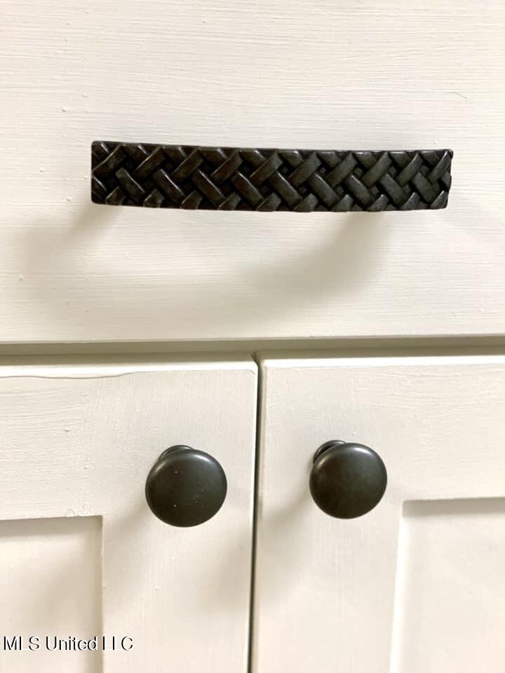 3878 Morrison Road Utica, MS 39175 - Photo 16 of 43 hardware