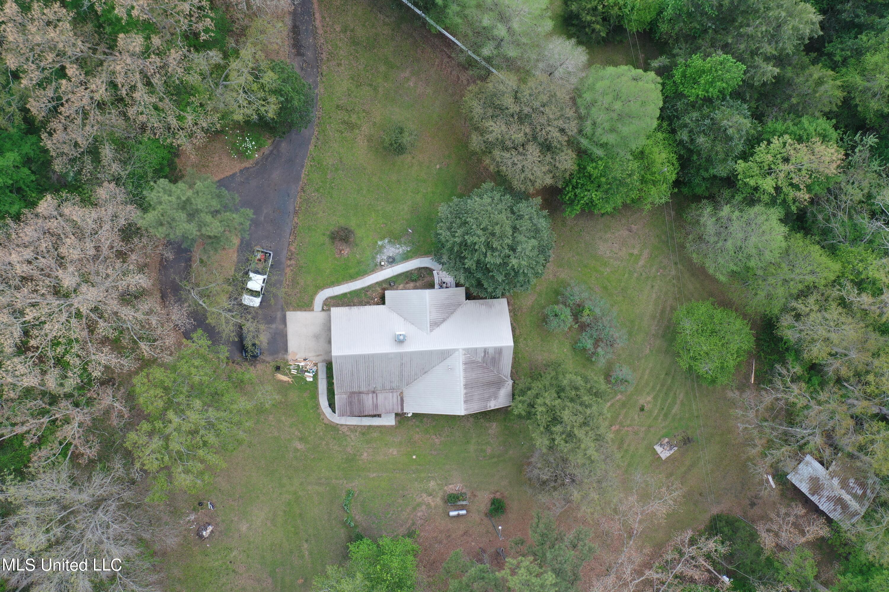 3878 Morrison Road Utica, MS 39175 - Photo 30 of 43 DJI_0093