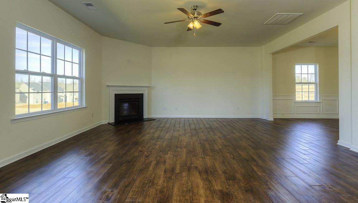 121 Lake Grove Road Simpsonville, SC 29681 - Photo 9 of 34 Gallery Image 9