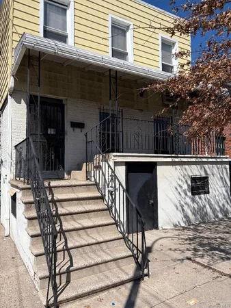 $1,100,000 | 23-84 33rd Street | Astoria