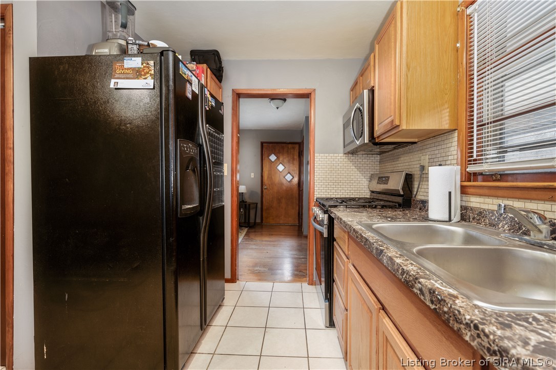 4324 Grant Line Road New Albany, IN 47150 - Photo 10 of 25 Gallery Image 10