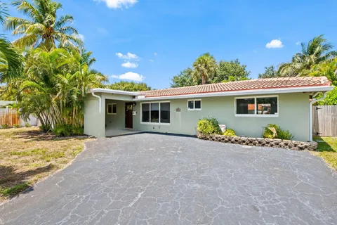 $585,000 | 261 Southwest 18th Court, Pompano Beach, FL 33060