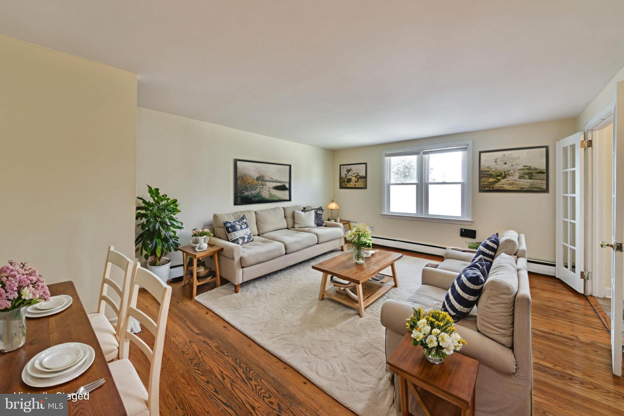 456 North Easton Road Glenside, PA 19038 - Photo 3 of 18 Expansive living/dining area w natural light VSTAG